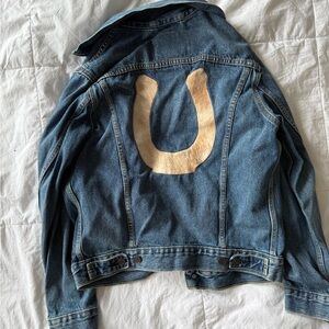 Levi's Blue Denim Jacket Custom with to calf hair horse shoe XS
